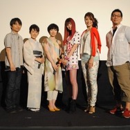 左から、石田彰さん、雪野五月さん、折笠富美子さん、小林ゆうさん、甲斐田裕子さん、藤田陽一監督
