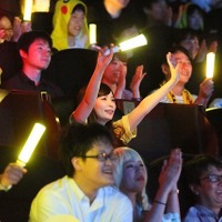 「劇場版ポケモン」中川翔子が発声可能上映を満喫、感極まって「目からハイドロポンプが」 画像