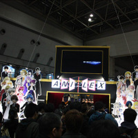 [AnimeJapan 2014ブースレポ]「まどかマギカ」「キルラキル」などアニプレは等身大キャラが出迎え 画像