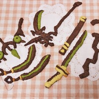 「終わりのセラフ」の“鬼呪装備”をクッキーで再現　アニメシ作ってみた第3回 画像