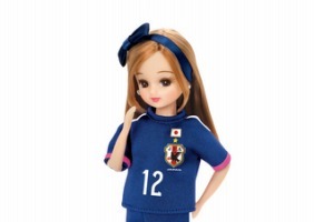 リカちゃんが女子サッカーを応援 なでしこジャパンモデル 5月23日発売 画像