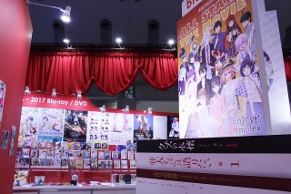 「SAO」から「エロマンガ先生」まで！ アニプレックスブースは充実の展示数【AJ2017】 画像