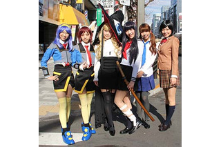 BD化決定で4作品コスプレイヤーが秋葉原で応援　「充電ちゃん!!」「おくさまは女子高生」など 画像