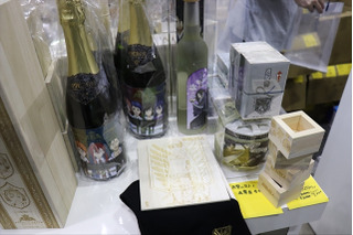タイバニ、キンプリ、ボトムズ...アニメとお酒がコラボした白糸酒造ブース【AnimeJapan 2018】 画像