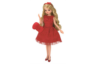 リカちゃんがキティの45周年をお祝い！コラボドールが2019年1月発売 画像