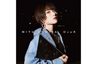 富田美憂、4thシングル「OveR」をリリース！ 「デビュー当時よりも情熱やこだわりは強くなっています」 画像