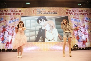 藍井エイルと春奈るなが香港C3で熱唱　「SAO-ロスト・ソング-」主題歌をライブ初披露 画像