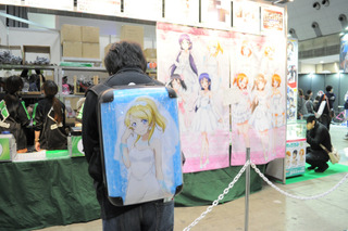 ブロッコリーでは、ラブライブカーテンver3やかしこいカワイイエリーチカのバッグが登場＠AnimeJapan2015 画像