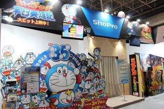 「ドラえもん」に「名探偵コナン」2大キャラクターがお出迎え　ShoProブース 画像