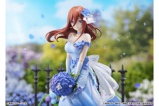 「五等分の花嫁」はにかむ表情がキュート♪ ドレス姿の中野三玖がフィギュアになって登場！ 画像