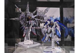 『ガンダムSEED』フリーダム、プロヴィデンスが「METAL BUILD」で商品化！神々しさまで覚える展示画像も必見【UPDATE】 画像