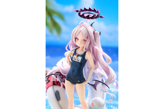 水着から浮いたおヘソが眩しい…！『ブルアカ』「ヒナ（水着）」フィギュアが予約開始―大ボリュームな髪にも注目 画像