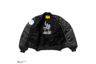 万博ガンダム、老舗ミリタリーブランドとコラボでアパレル登場！ジャケット、Tシャツ、キャップなど 画像