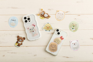 「リラックマ」「すみっコぐらし」“ぬいぐるみ写真”を取り入れた新シリーズ♪ いしよわちゃん、シュガーココムーも一緒に文具やスマホグッズに 画像