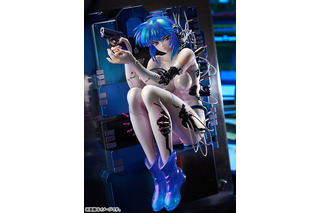 「攻殻機動隊」草薙素子、単行本第1巻の表紙でフィギュア化！立てかけて飾れる特別仕様 画像