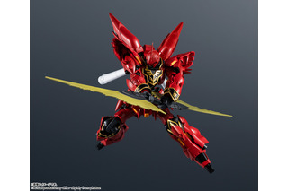 “君に...託す...成すべきと思ったことを…”「機動戦士ガンダムUC」シナンジュ GUNDAM UNIVERSE版が本日（6/27）発売！ ビーム・ソード・アックスは連結＆シールドに装着可能 画像