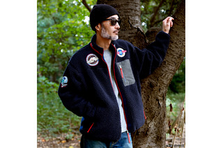 「Zガンダム」A.E.U.G.&「鉄血のオルフェンズ」鉄華団がモチーフ！暖かみのあるボアジャケット登場 画像