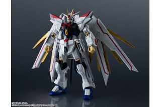 マイティーストライクフリーダムガンダムが予約受付中！ 対艦刀フツノミタマが付属＆ディスラプター発射状態も再現可能 画像
