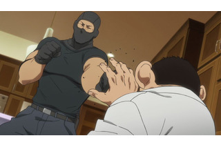 冬アニメ「ダーウィン事変」ルーシーが穏やかな時間を過ごす裏で、ALAがチャーリー宅周辺に待機していて…？第3話先行カット 画像