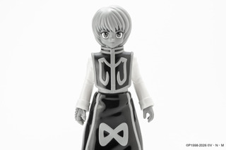 クラピカがモノクロのソフビで登場!? 「HUNTER×HUNTER」よりソフビシリーズの新作が発売！ 画像