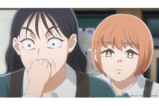 TVアニメ「霧尾ファンクラブ」クラスメイトの男子・霧尾が気になる藍美と波はある日教室で彼の学ランを発見して…！？第1話あらすじ&先行カット公開！ 画像