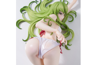 拘束着、可憐な水着姿、どちらのC.C.も捨てがたい… 「コードギアス」C.C.のボディラインが美しいフィギュア2種が再販！ 画像