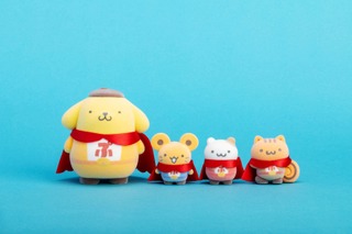 「ポムポムプリン」デビュー30周年記念！ヒーロー姿の限定フロッキーマスコットが登場♪ポストカード＆シール付き 画像
