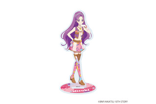 星宮いちご、神崎美月、藤堂ユリカら「アイカツ８」が大集合♪ 「アイカツ！」音符とハートの衣装がかわいいグッズが登場！ 東京キャラクターストリートにてPOP UP SHOP開催中 画像