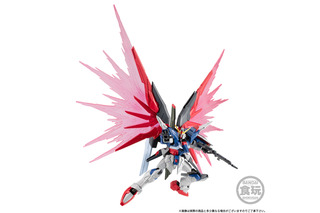 「ガンダムSEED DESTINY」シンの愛機デスティニーガンダムのフィギュアが登場！  お求めやすい価格でプレイバリューの高いアイテム 画像