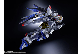 “命は何にだって一つだ!!”「ガンダムSEED DESTINY」ストライクフリーダムガンダムが新ブランド「ABSOLUTE ACT」から立体化！アクションポージングに特化 画像