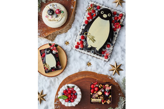 「Suicaのペンギン」がクリスマスケーキに☆ ブッシュドノエルや大型パーティーケーキなど全4種 画像