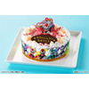 「リュウソウジャー」リュウソウレッド＆変身ブレスで飾られたキャラデコケーキでお祝い！ 画像