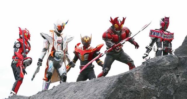 超スーパーヒーロー大戦』最強ライダーチーム結成！特別映像を公開 