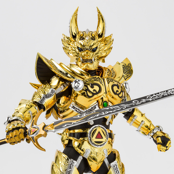 牙狼＜GARO＞」雷牙ガロ、真骨彫製法でフィギュア化！ 先々代を再現 