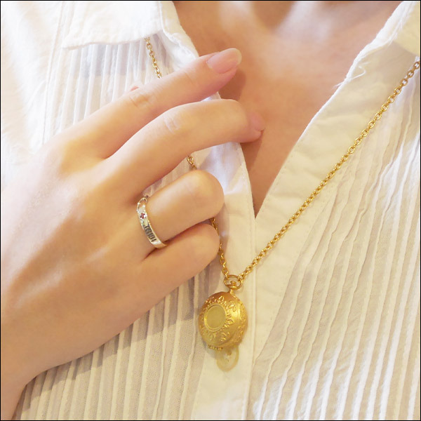 約束のネバーランド」エマ、ノーマン、レイのリング登場！ ママの受信