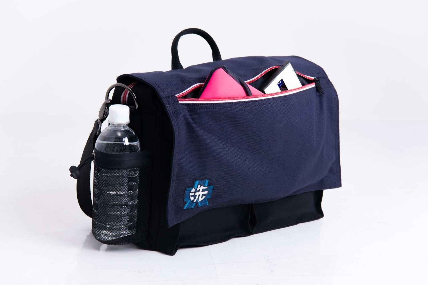 ガールズ&パンツァー 3way バック　カバン ガルパン」普段使いできる3WAYバッグが登場♪ 大洗女子学園ほか各学校