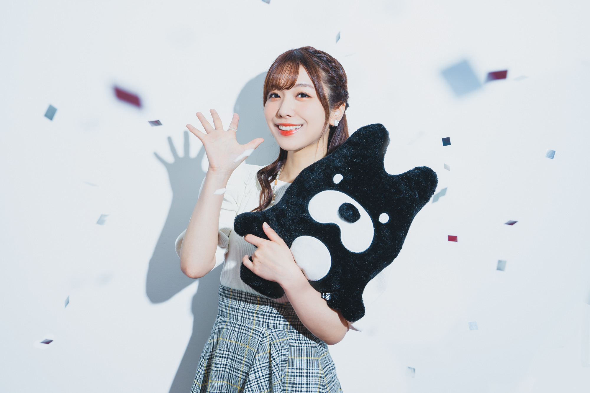 常識を破壊していきたい”「声優と夜あそび2021」水曜日新MC・愛美が