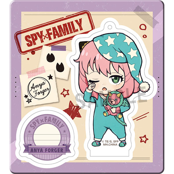 SPY×FAMILY」缶バッジ＆アクスタ登場！ “フッ”とした表情やお出かけ姿 