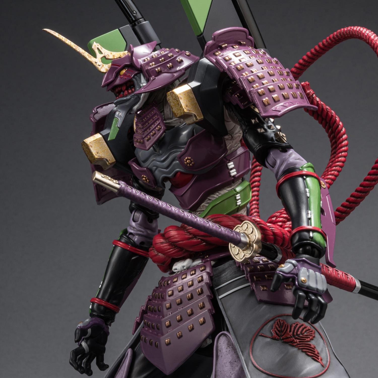 エヴァ」初号機が“鎧武者”になって出陣！アクションフィギュア登場 