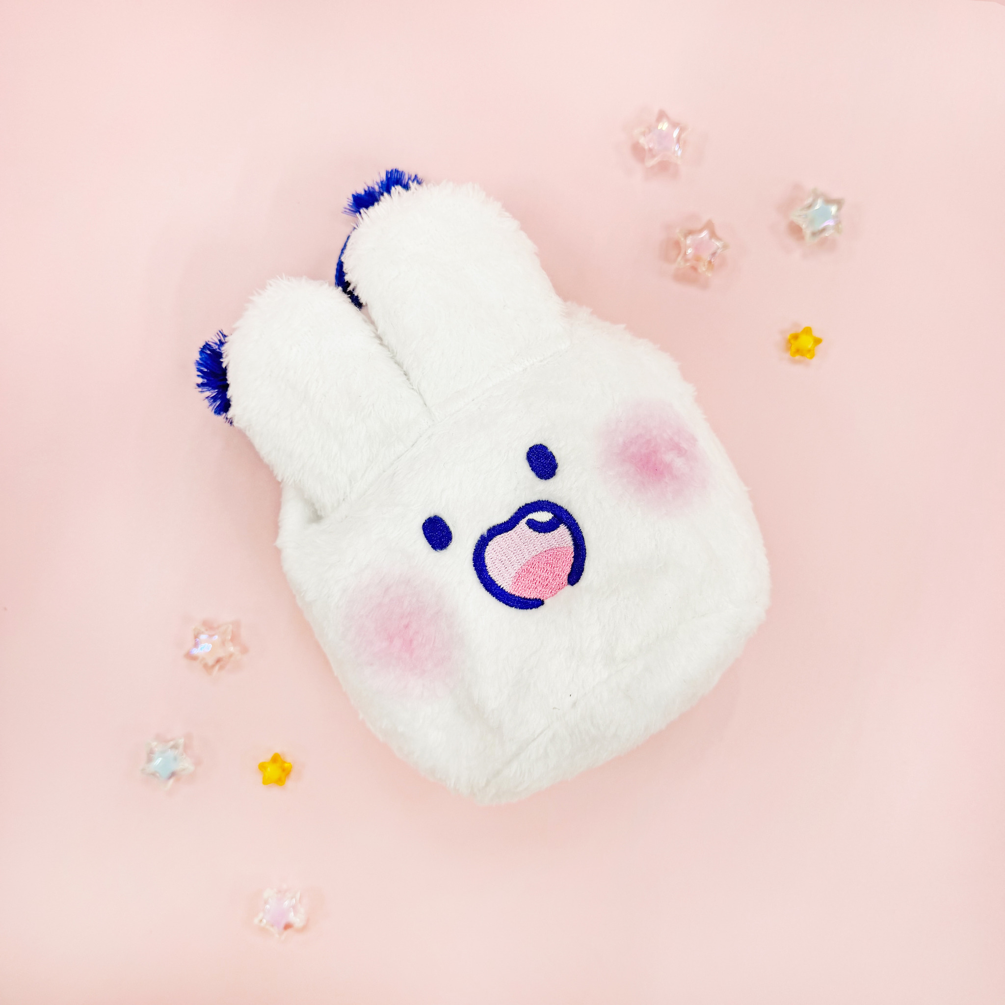 ラブリーモンモンのふわもこポーチが鬼カワ♪ SNSで話題の「＃モン活