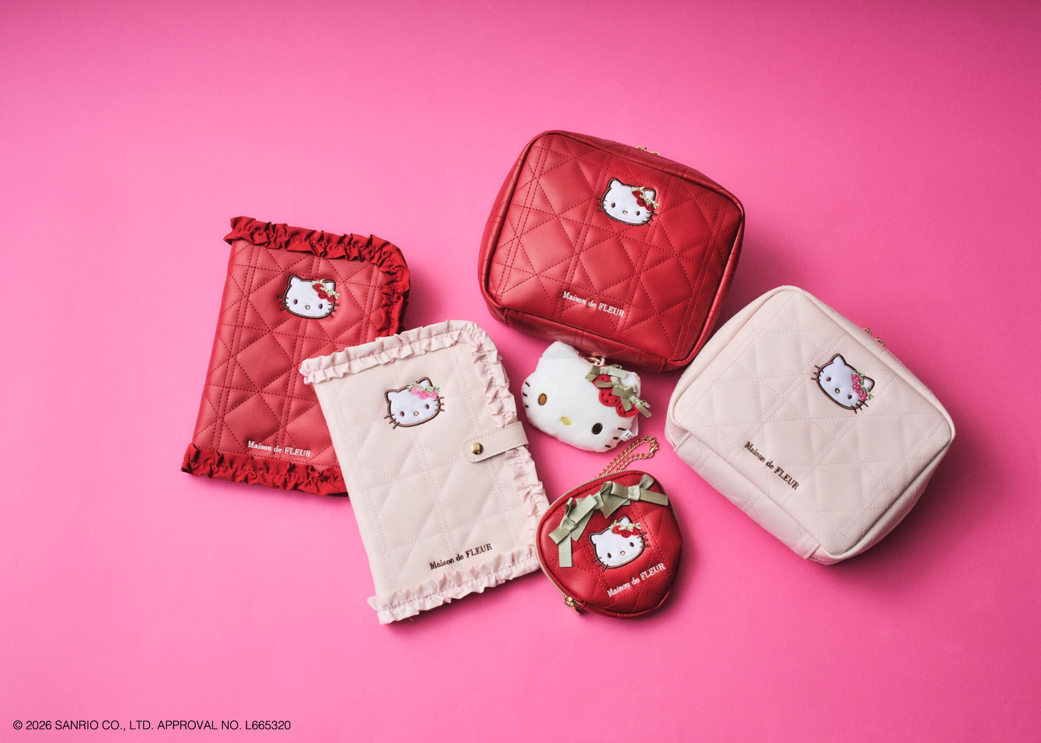 ハローキティ、いちごのリボンで上品おめかし♪「Maison de FLEUR