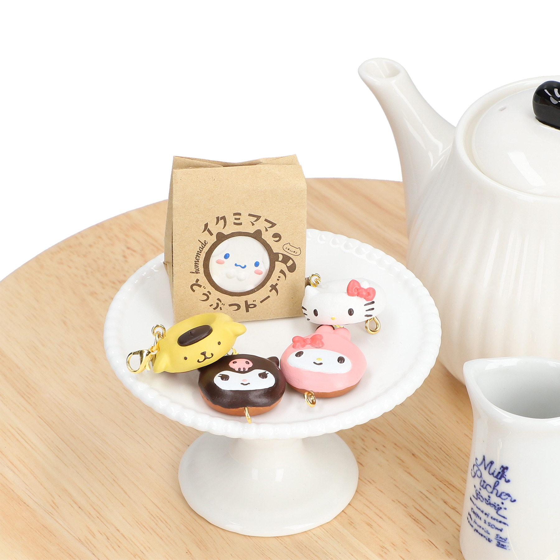 キティやシナモンがドーナツに!? 「サンリオ」ミニチュアサイズの