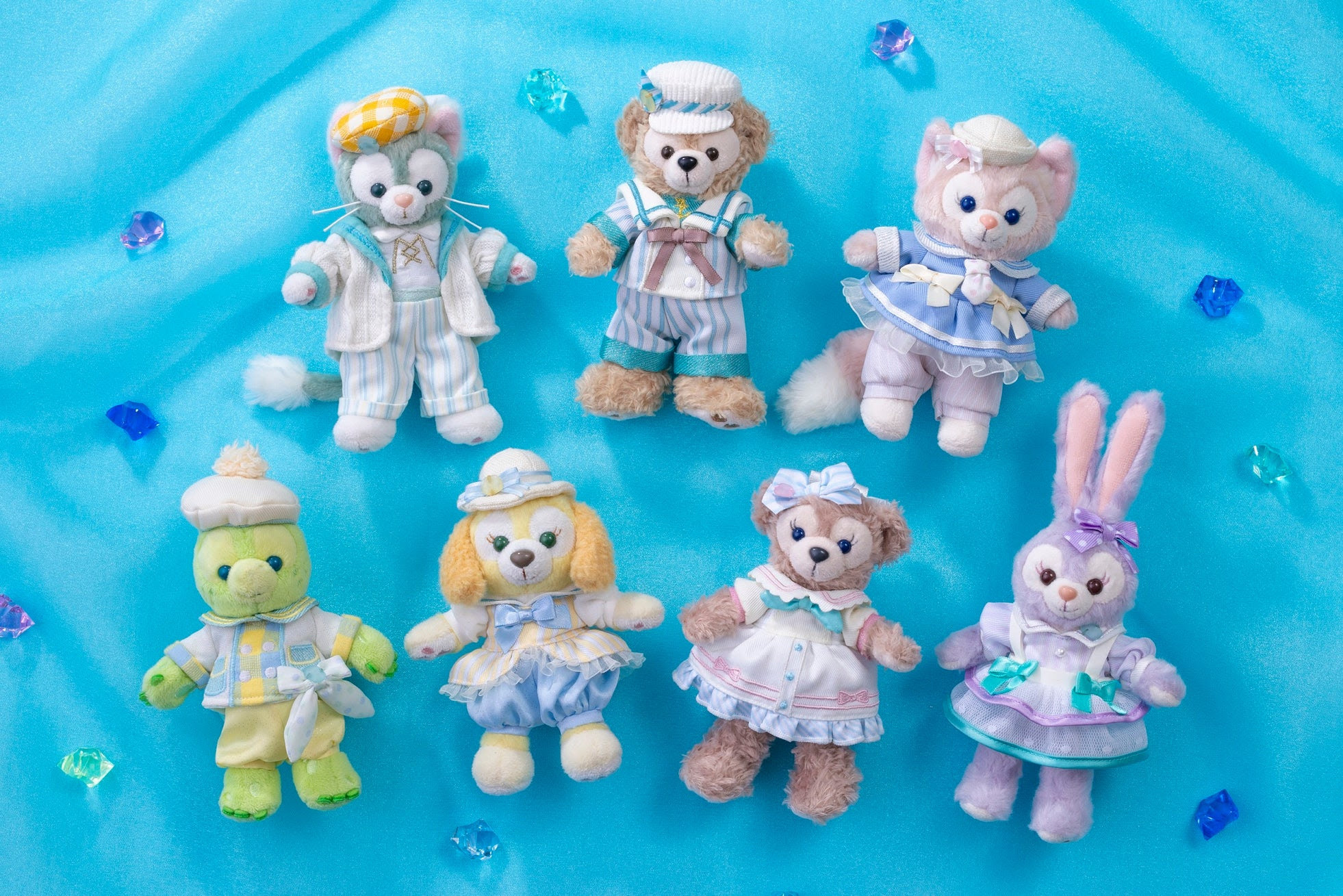 ダッフィーの新グッズは心きらめくジュビリーブルー☆ ぬいバッジや