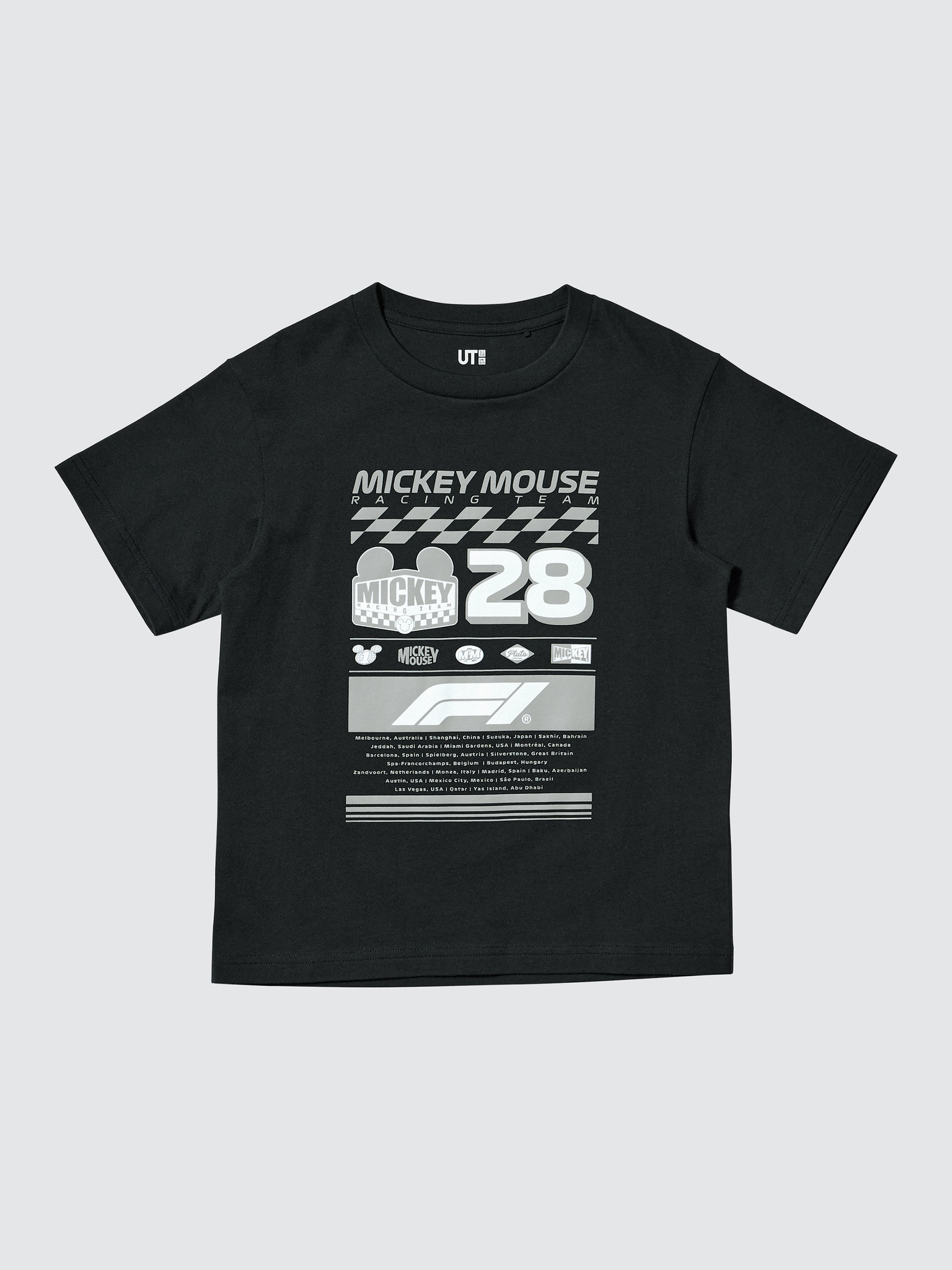 F1 ディズニーコラボ　Disney Mickey Helmet 黒Tシャツ ディズニーとF1、ユニクロがコラボ♪ ミッキーのモチーフやレース開催
