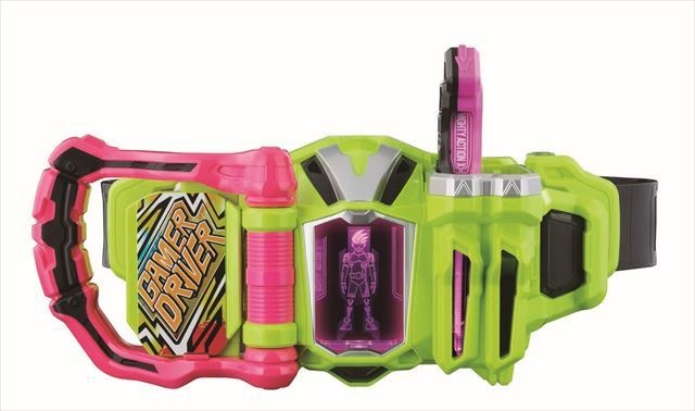 新ライダー「エグゼイド」の変身ベルト「DX ゲーマドライバー」が発売 