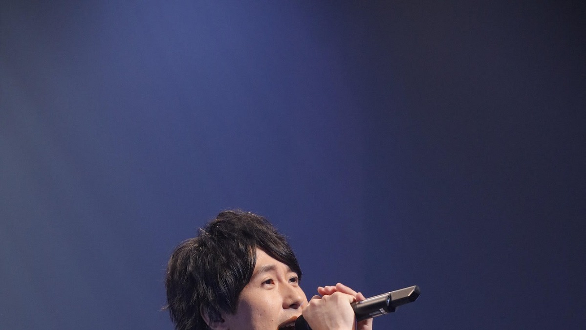 声優 鈴村健一が10周年記念ライブ ベストアルバム発売と 満天live 18 開催を報告 アニメ アニメ