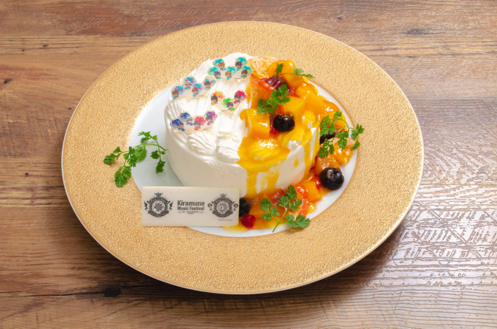 「Kiramune cafe（キラミューンカフェ）」「Kiramune 10th Anniversary ケーキ」3,000円（税込）（C）Kiramune　Project