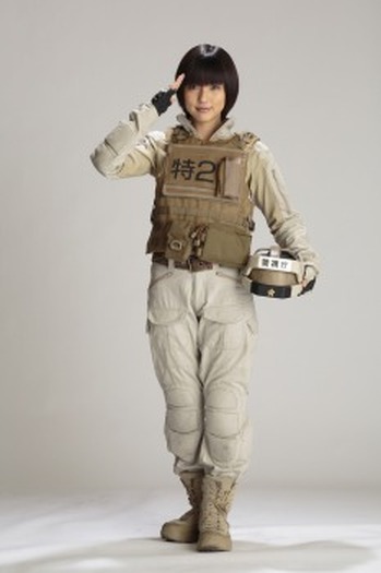 真野恵里菜さん