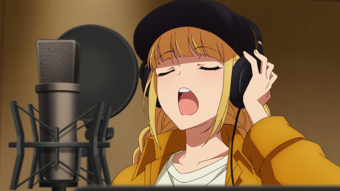 TVアニメ『パリピ孔明』第10話「DREAMER」先行場面カット（C）四葉夕卜・小川亮・講談社／「パリピ孔明」製作委員会