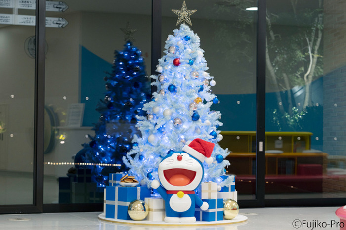 ドラえもん」藤子・F・不二雄ミュージアムがクリスマスを盛り上げる 